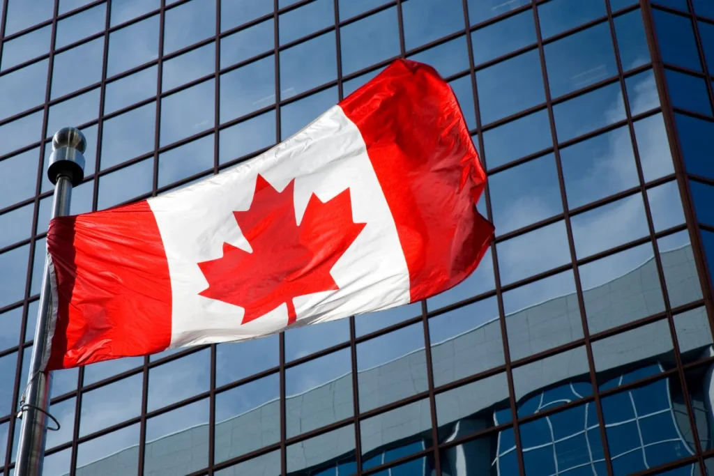 DailyPay Expands Into Canada to Help Local Workforce Drive Down Late Fees on Bills