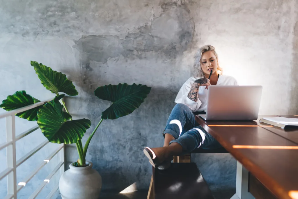 Essential Things to Never Post on Social Media for a Safe Online Presence