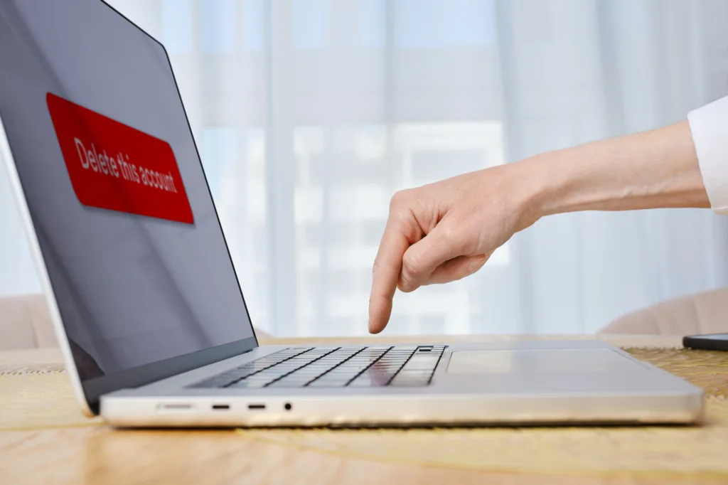 The Ultimate Guide on How to Delete Your Twitter Account Effectively