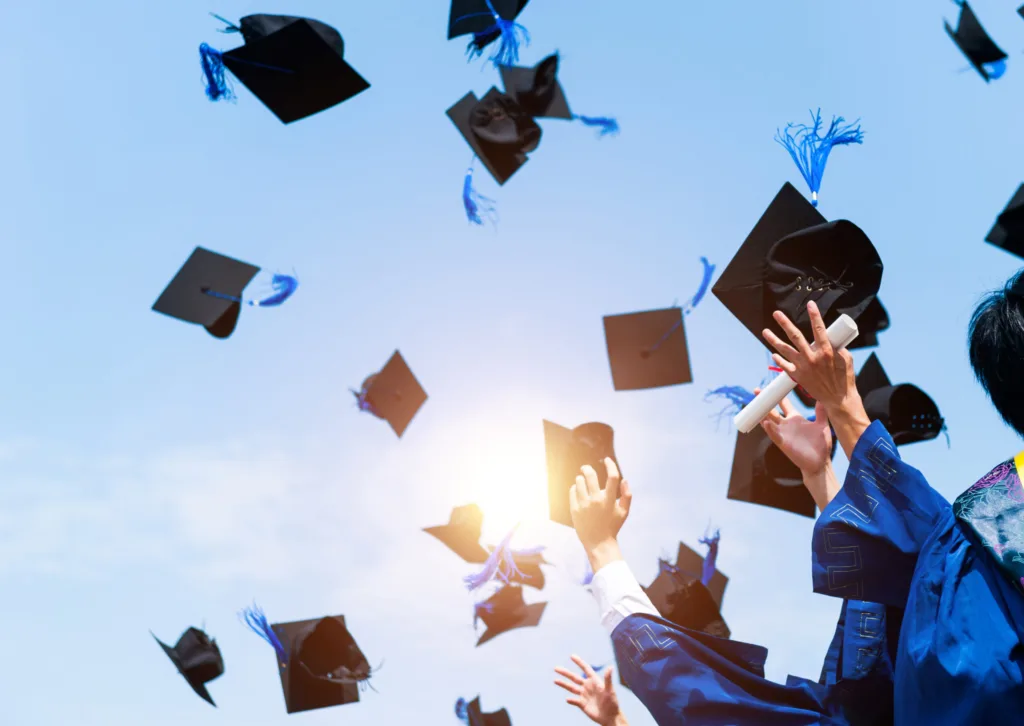 Why Udemy Stock Crumbled by Almost 12% in April - TFFH