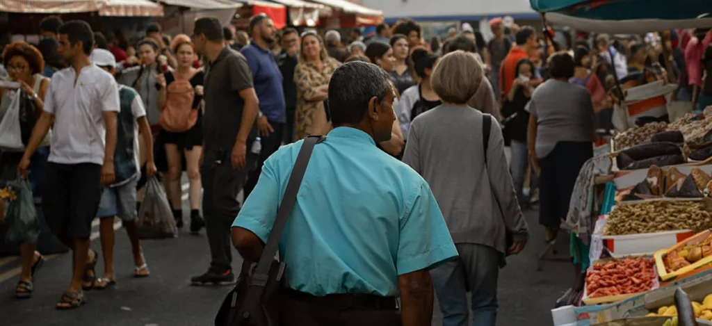 How Do Latin American Urban Migrants Fare in their Destination Cities?